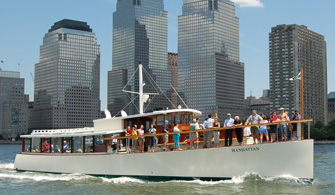 Yacht Manhattan