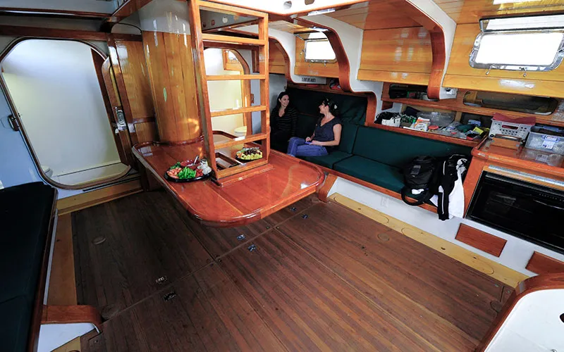 Sailing in Schooner Wharf aboard Schooner America 2.0 | Classic